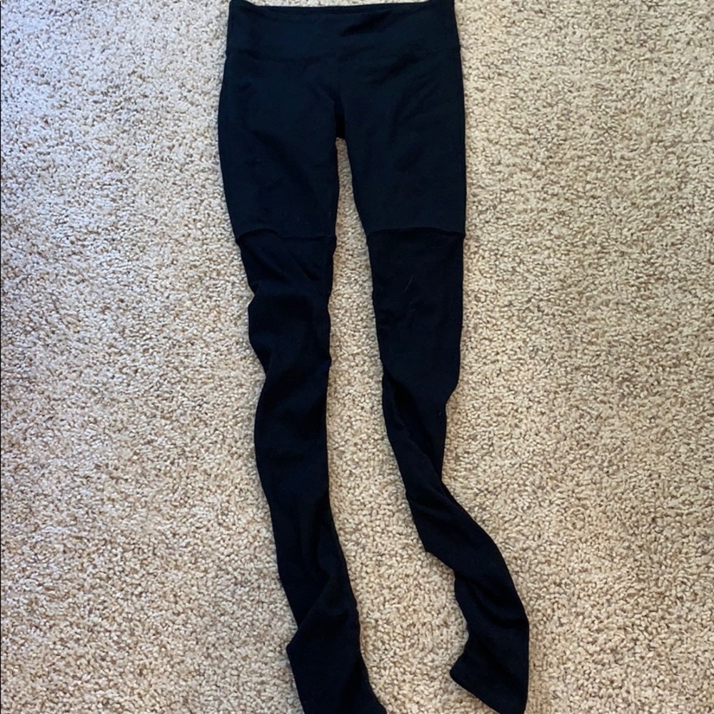 Alo yoga black leggings